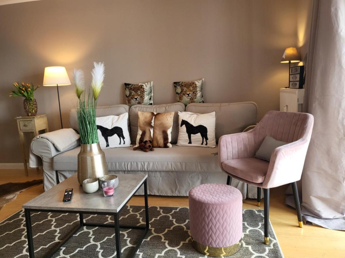 Ferienwohnung Deichglueck - Direkt Am Boehler Sandstrand ザンクト・ペーター・オルディング エクステリア 写真